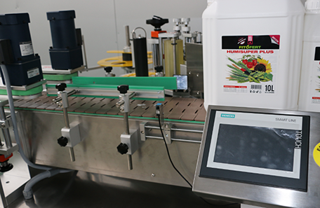 单面贴标机 单面贴标机