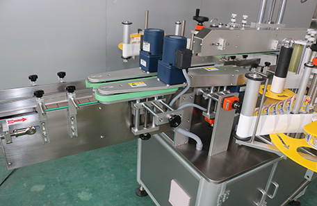 防冻液双面贴标机 防冻液双面贴标机