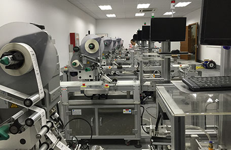 未定型盒分页贴标机