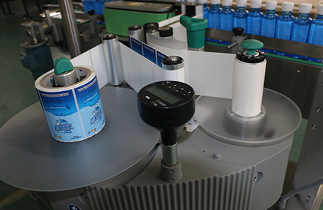 立式蜂蜜瓶贴标机 立式蜂蜜瓶贴标机