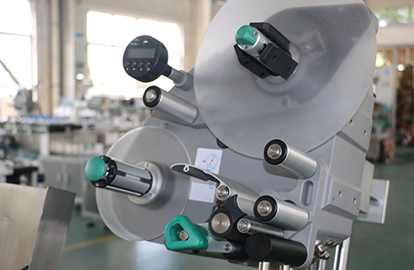 卧式安瓿瓶贴标机 卧式安瓿瓶贴标机