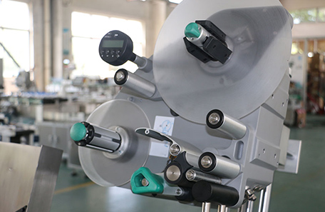 卧式真空管贴标机 卧式真空管贴标机