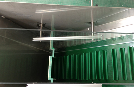 卧式香肠贴标机 卧式香肠贴标机