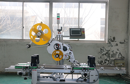 针剂顶部贴标机 针剂顶部贴标机