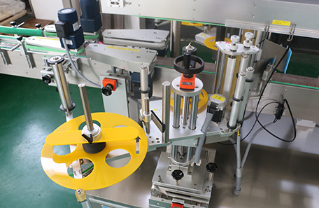 圆瓶不干胶双面贴标机 圆瓶不干胶双面贴标机