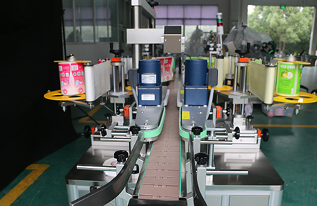 方瓶不干胶双面贴标机 方瓶不干胶双面贴标机