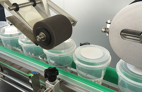 罐子平侧面贴标机 罐子平侧面贴标机