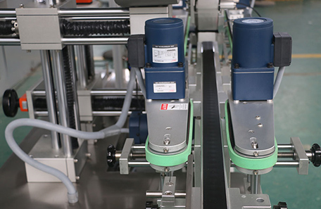 翻盖盒子上下面贴标机 翻盖盒子上下面贴标机