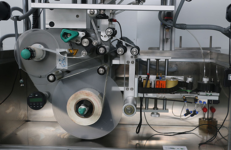 翻盖盒子上下面贴标机 翻盖盒子上下面贴标机