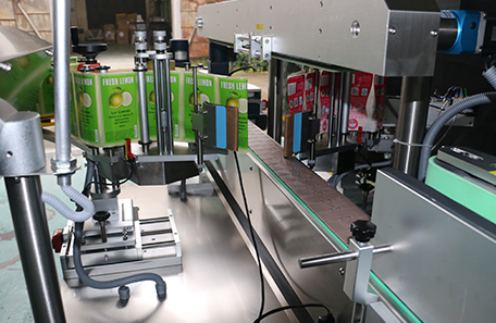 方桶双面贴标机 方桶双面贴标机