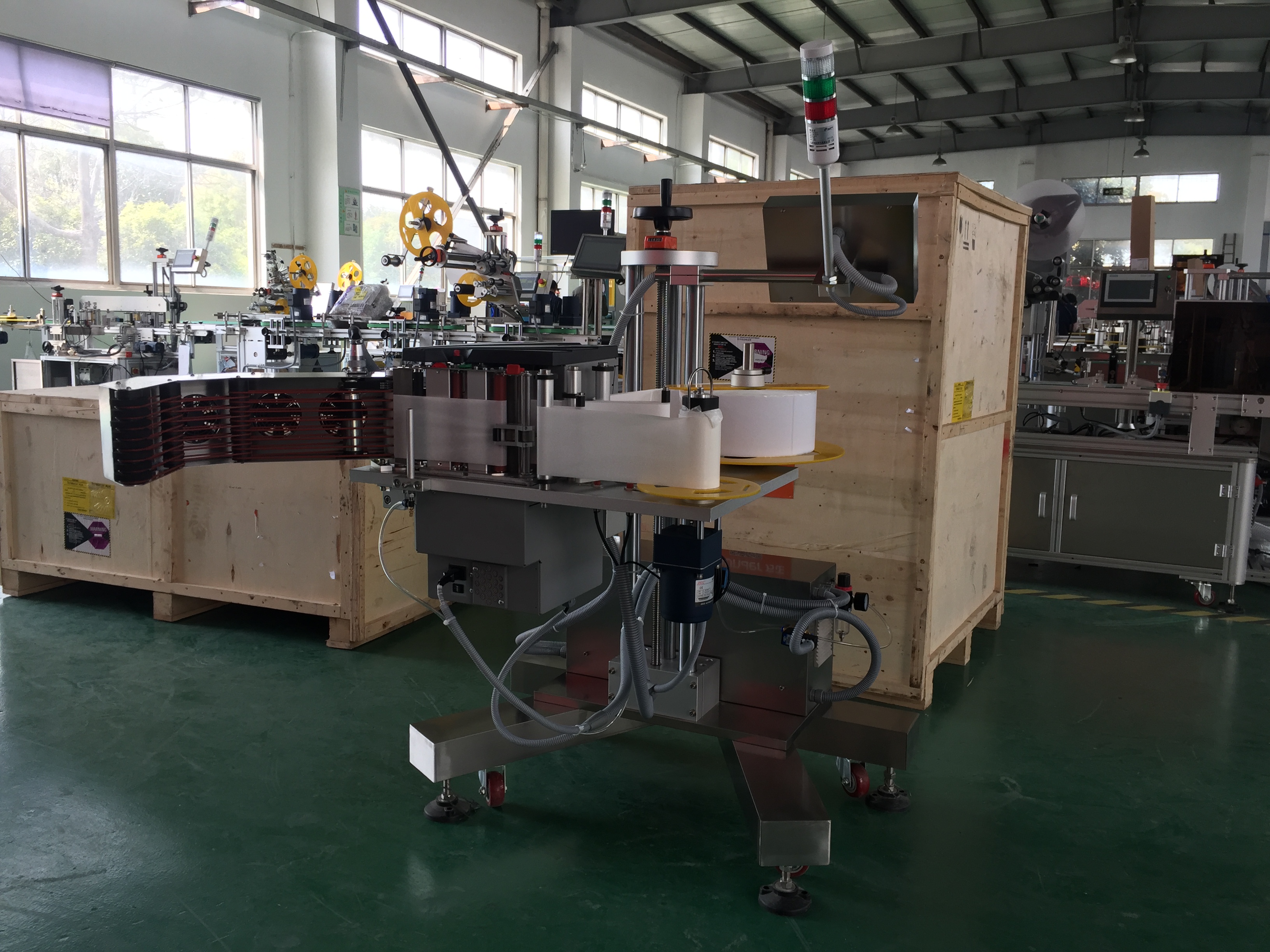 轮胎打印贴标机 轮胎打印贴标机