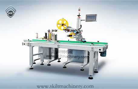 蓄电池平侧面贴标机