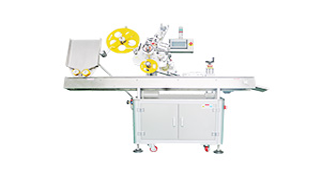 自动贴标签机实现生产服务一体化