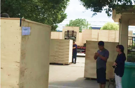 为新疆客户定制的24台贴标及系统检测应用生产