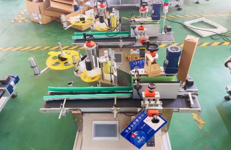 桌面式圆瓶不干胶贴标机发货